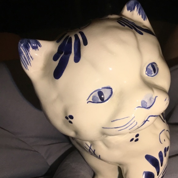 Vintage Delft Holland Blue and White  Porcelain 7.5” Cat Hand Painted - Picture 8 of 10